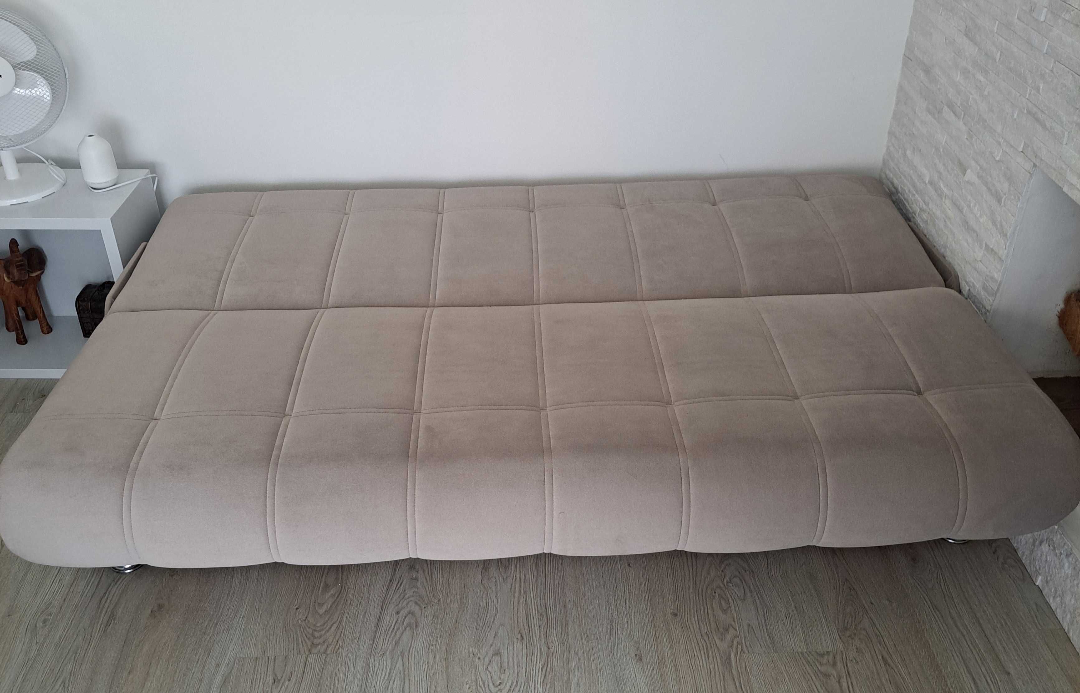Vendo sofá cama em bom estado