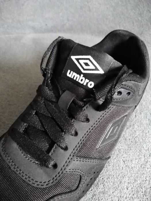 UMBRO. Markowe buty.