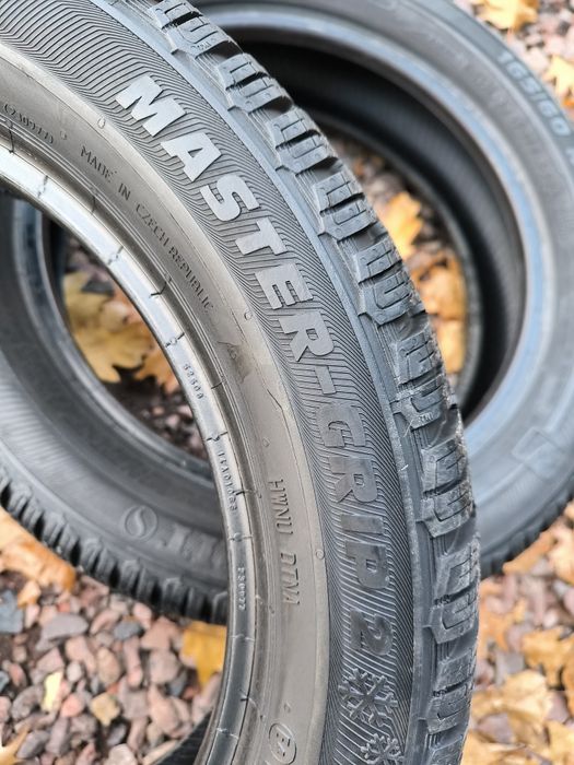 Zimowe Semperit 165/60R15