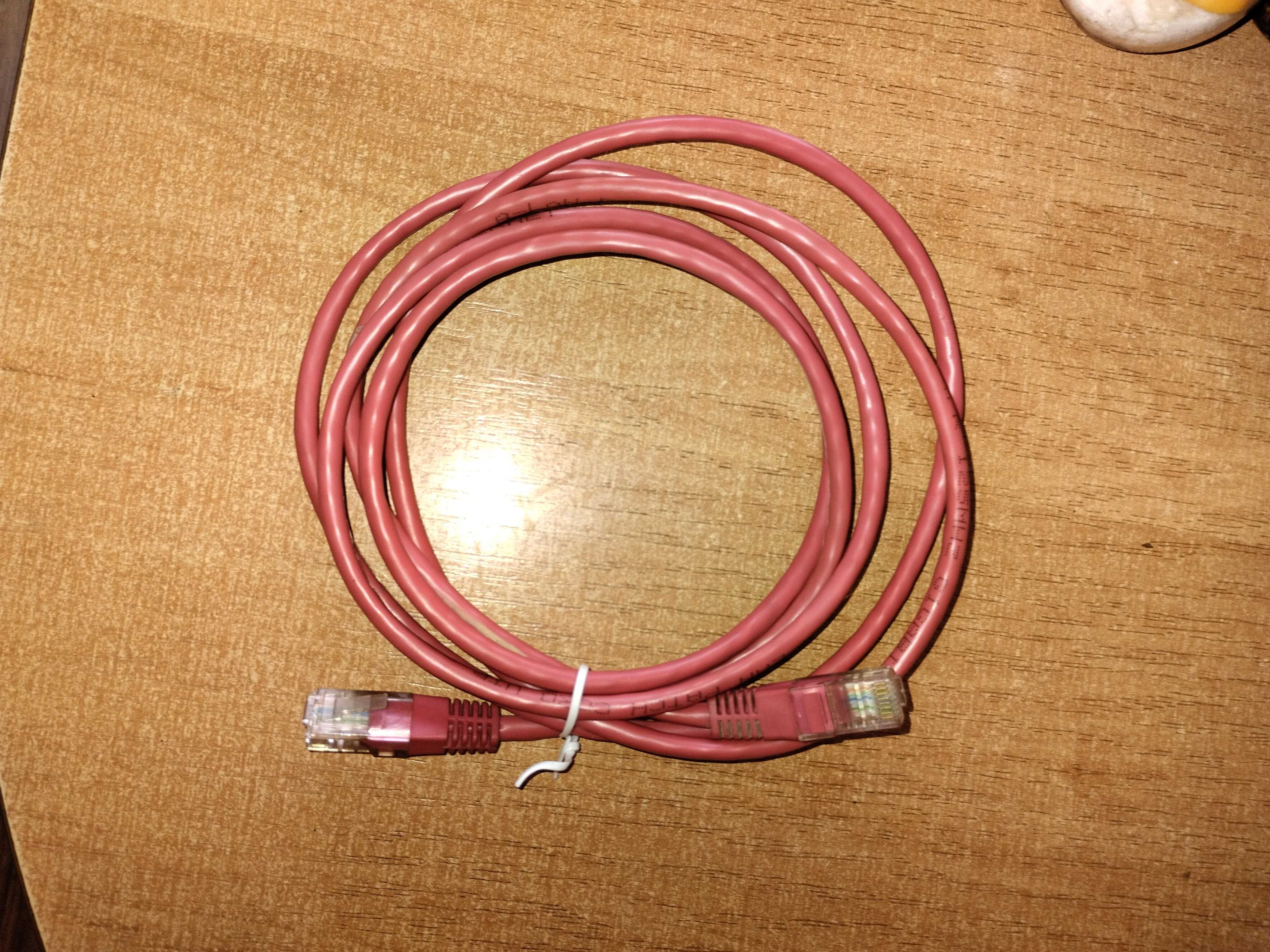 Kabel internetowy RJ-45 - RJ-45