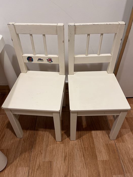 2 cadeiras para criança ikea