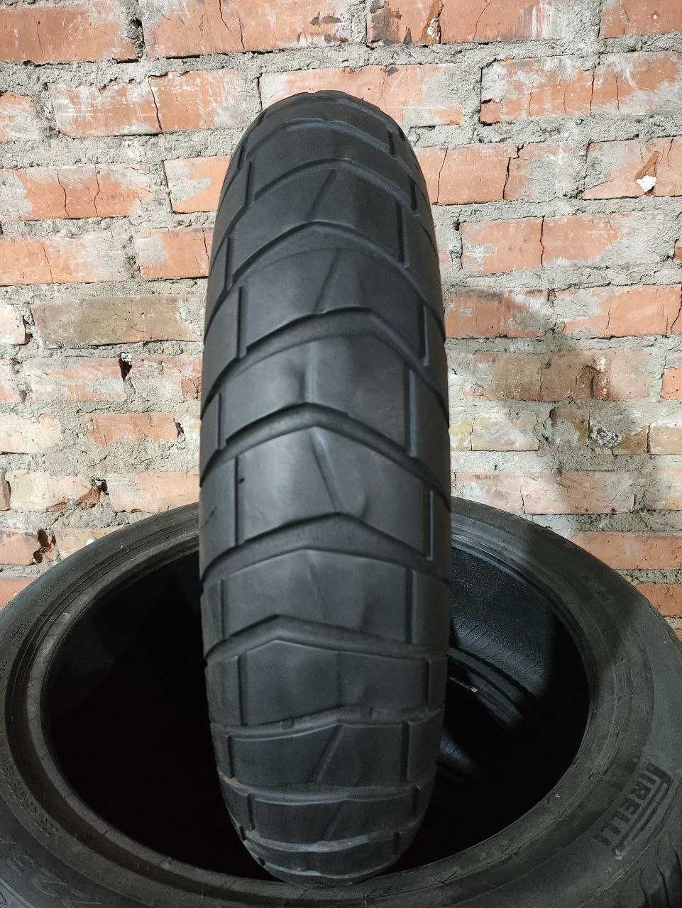 Мотошини 120/70 R17 + 180/55 R17 Metzeler KAROO STREET