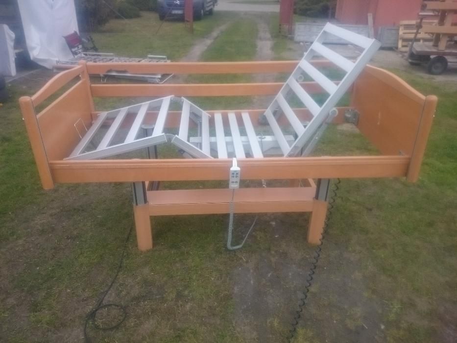 Łóżko rehabilitacyjne - szpitalne - mebel
