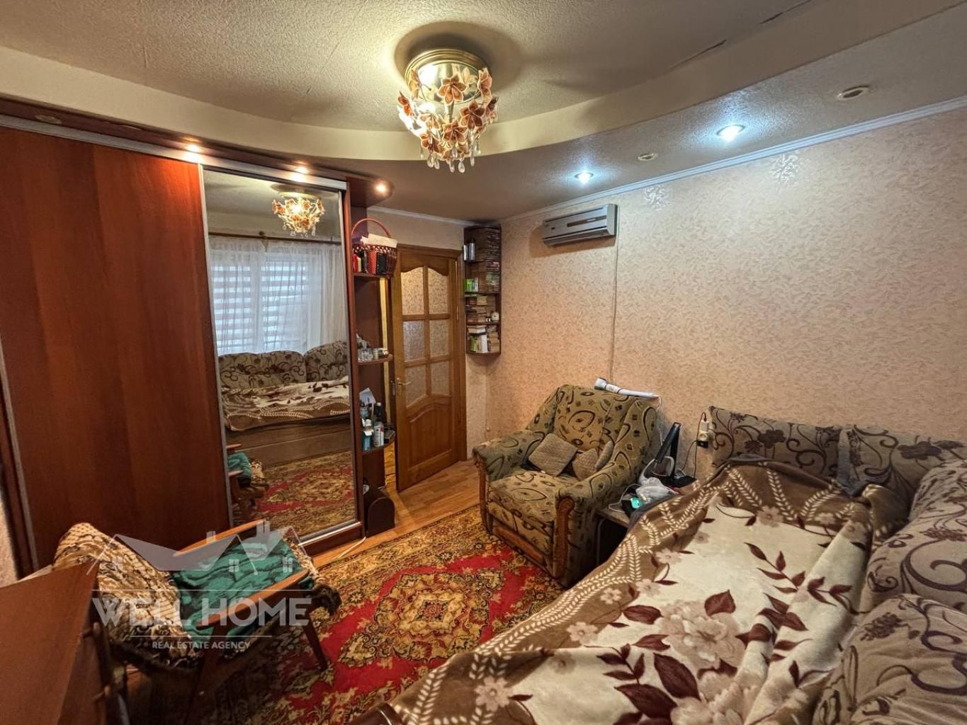 Продаж 2 кімнатної квартири, вул. Шолуденка, 7, м. Вишгород