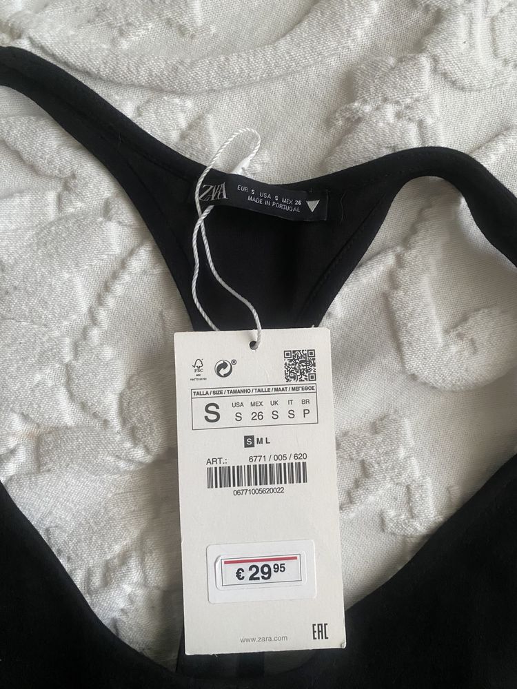 Vestido Zara novo com etiqueta preto