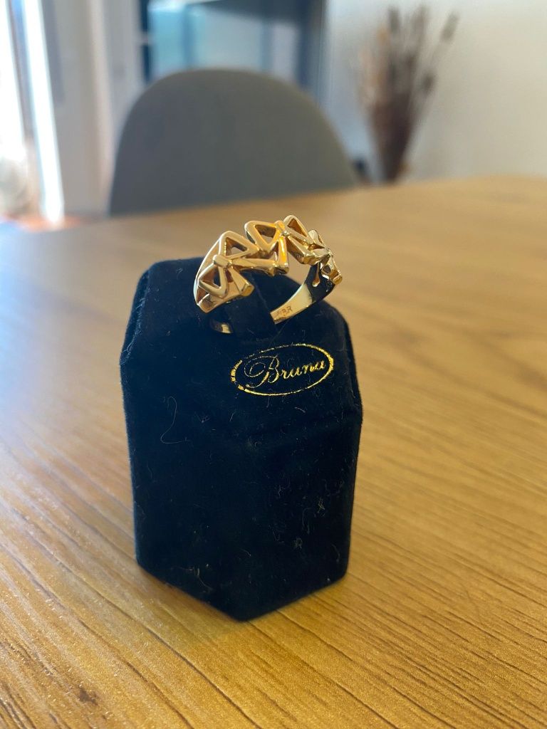 Anel semijóia laços com 3 banhos de ouro 18k