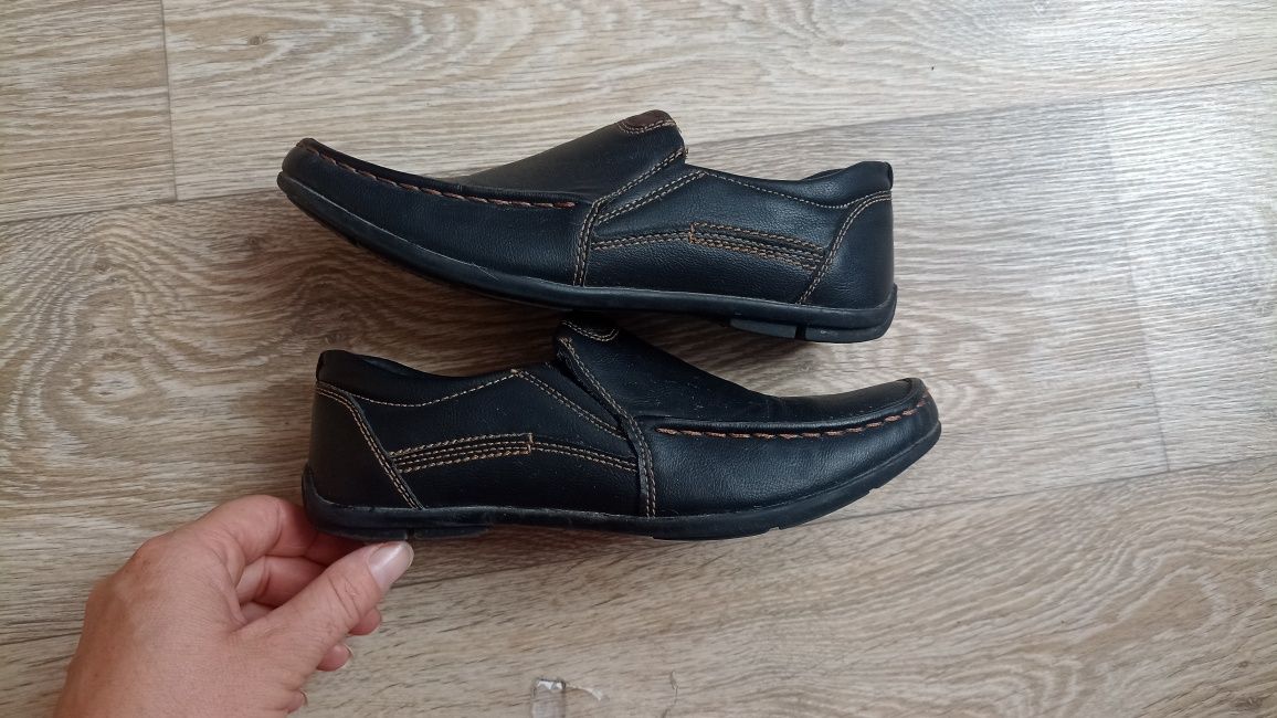 Buty 35 chłopięce mokasyny