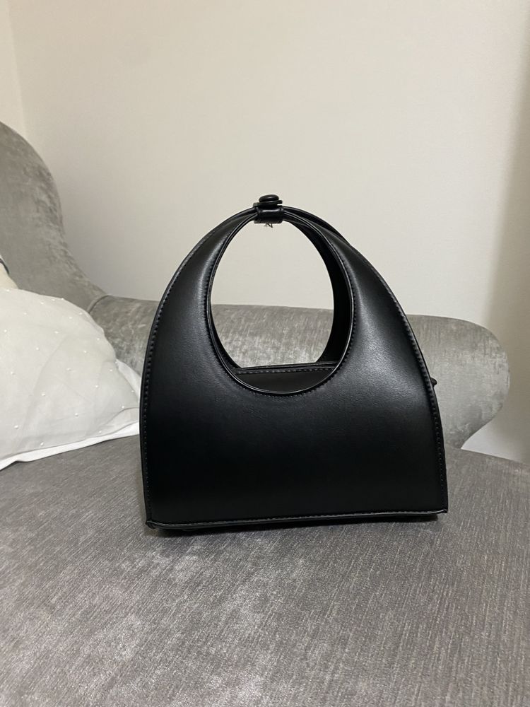 Zara mini city bag preta