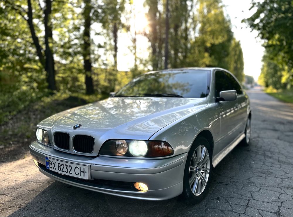 БМВ 5 e39, 1998 рік