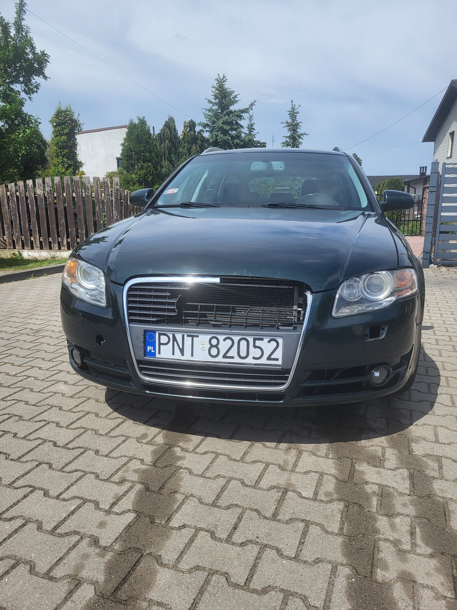 Audi A4b7 2006 2.0TDI 170km