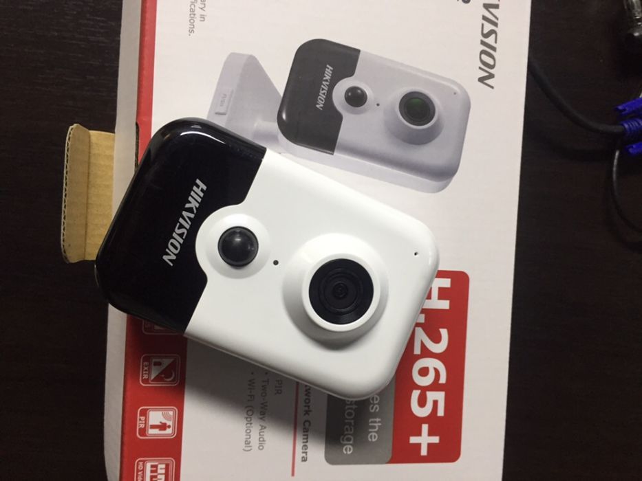 2 Мп IP камера Hikvision DS-2CD2421G0-I (2,8 мм.)