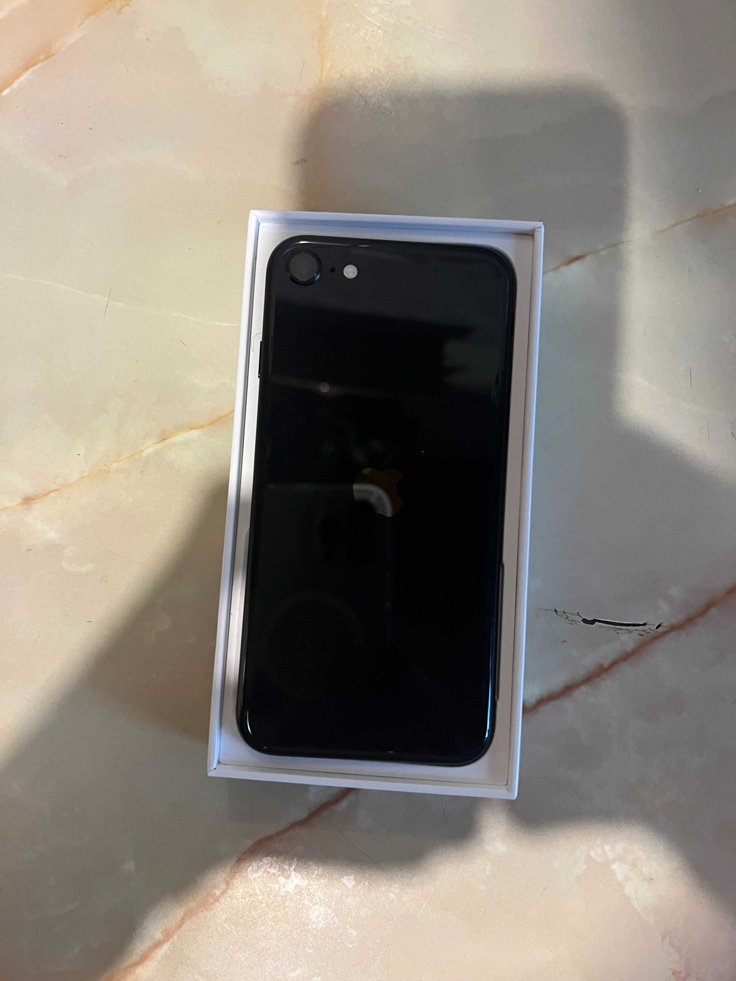 iphone se wersja ios 18.4.1