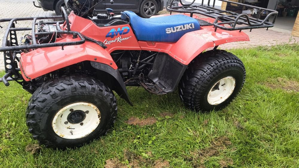 Quad Suzuki runner 4x4
