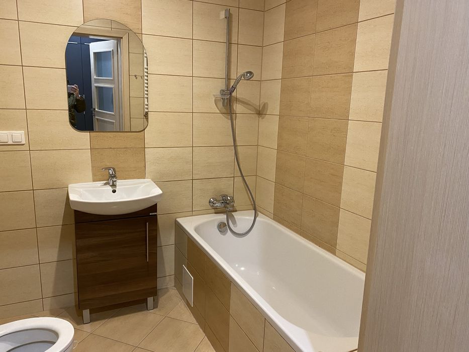 Mieszkanie do wynajecia z balkonem, na wynajem Komorów Arkadia 42m2