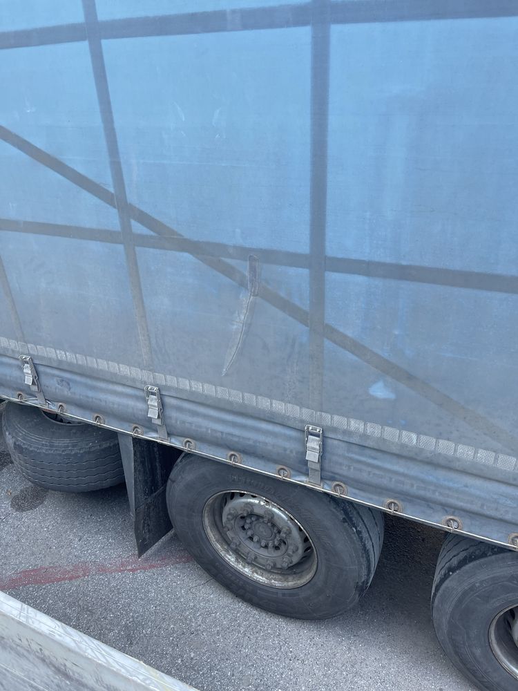 Штори для напівпричепу шмітц