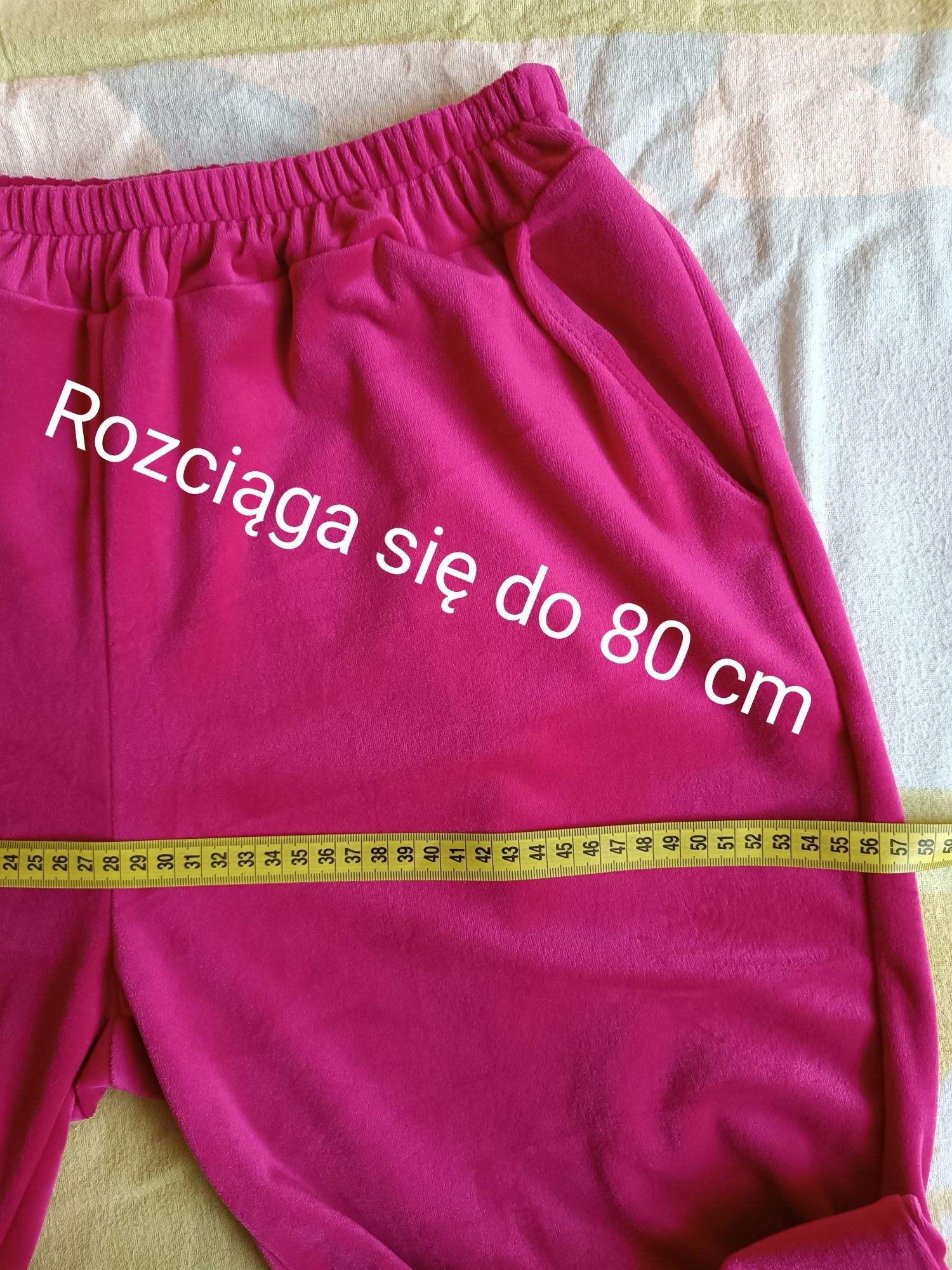 Dres różowy fuksja welurowy