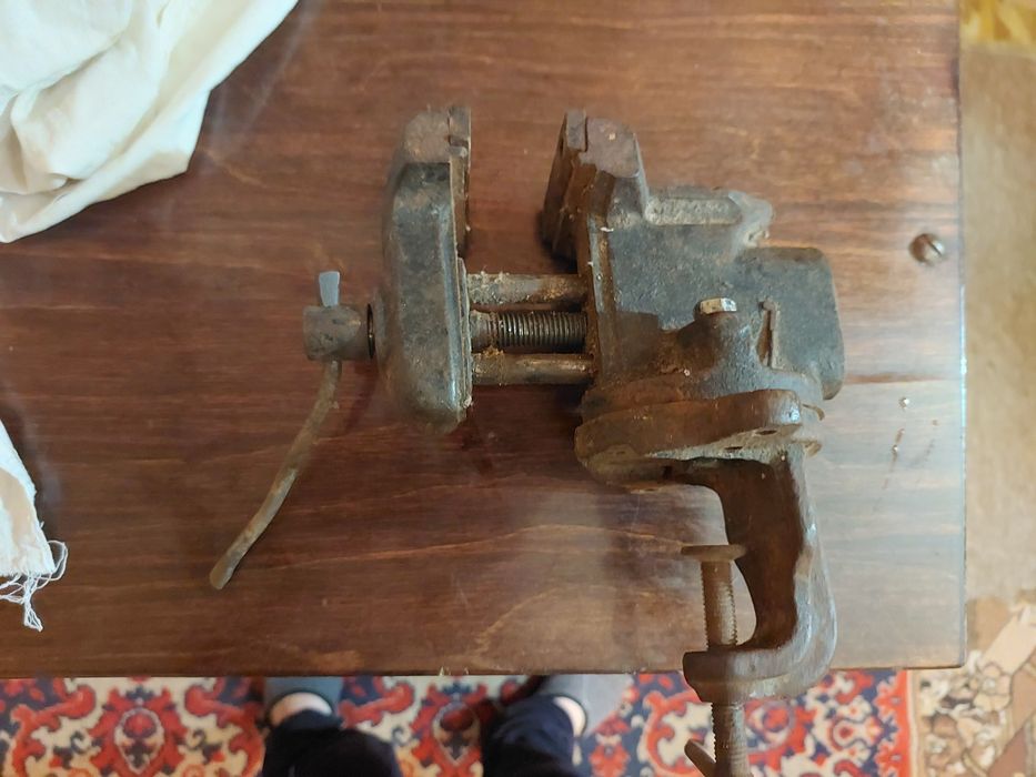 Тиски ссср, малые.