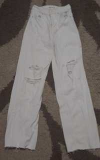 Белые джинсы 32 размера