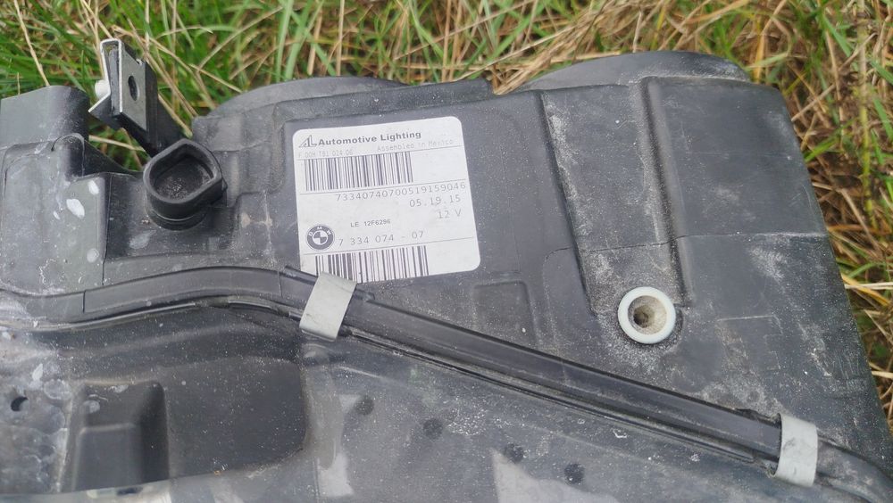 Продам фару до х3  f 25ресталінг праву в нормальному состоянії