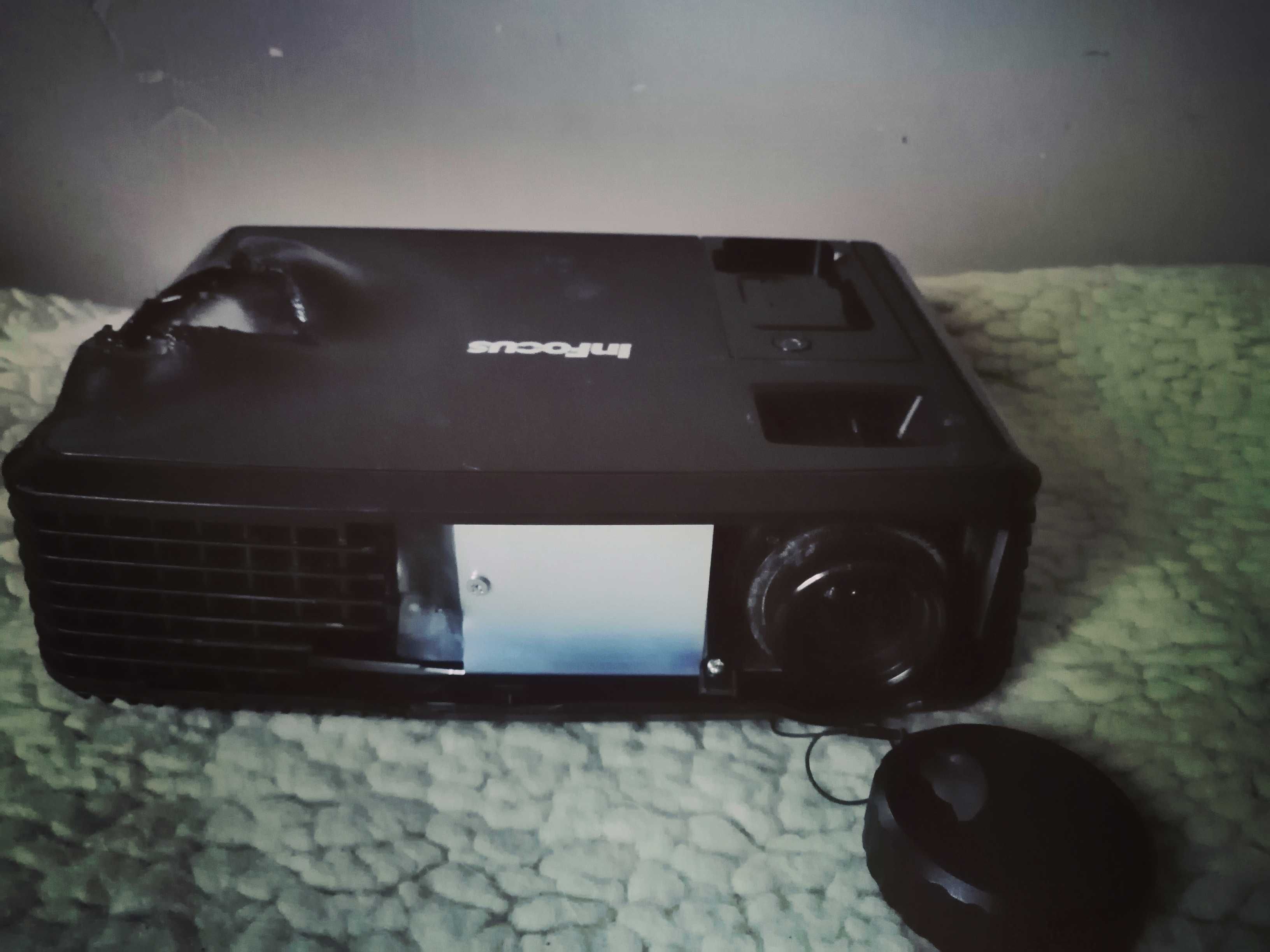 projektor rzutnik infocus x6