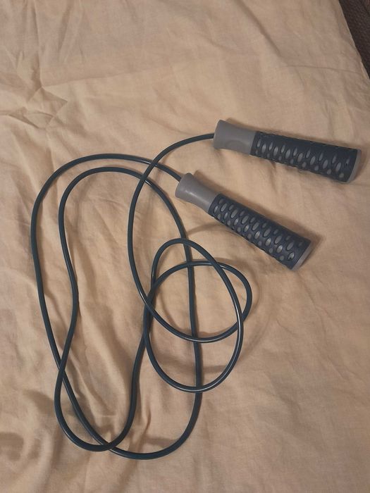 Skakanka NOWA niebiesko - szara