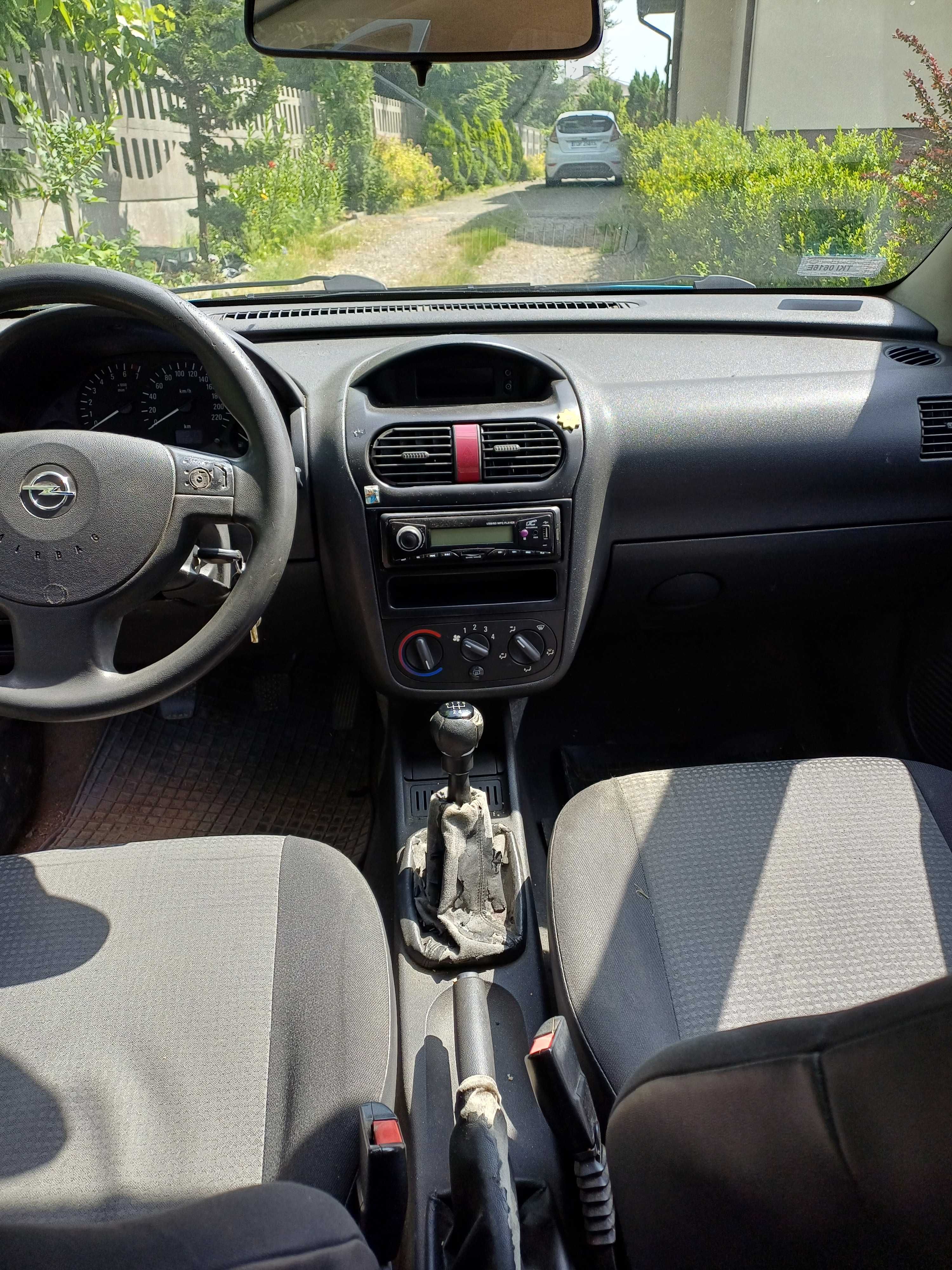 Samochód osobowy Opel corsa C