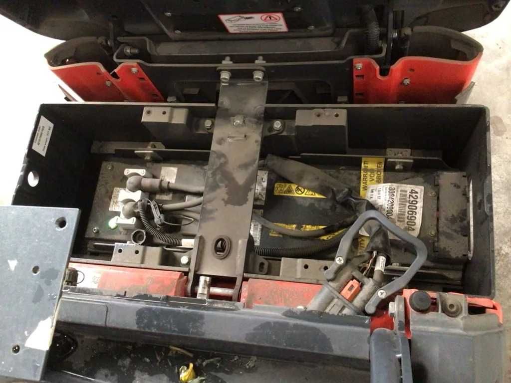 Wózek elektryczny Linde N20D 2022 rok