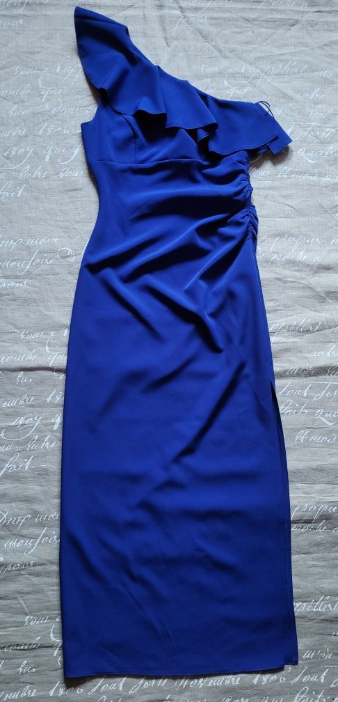 Chabrowa niebieska długa obcisła sukienka hiszpanka maxi 40 L