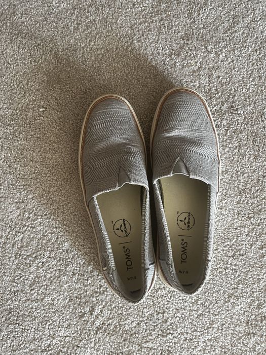 Якісні еспадрилі Toms