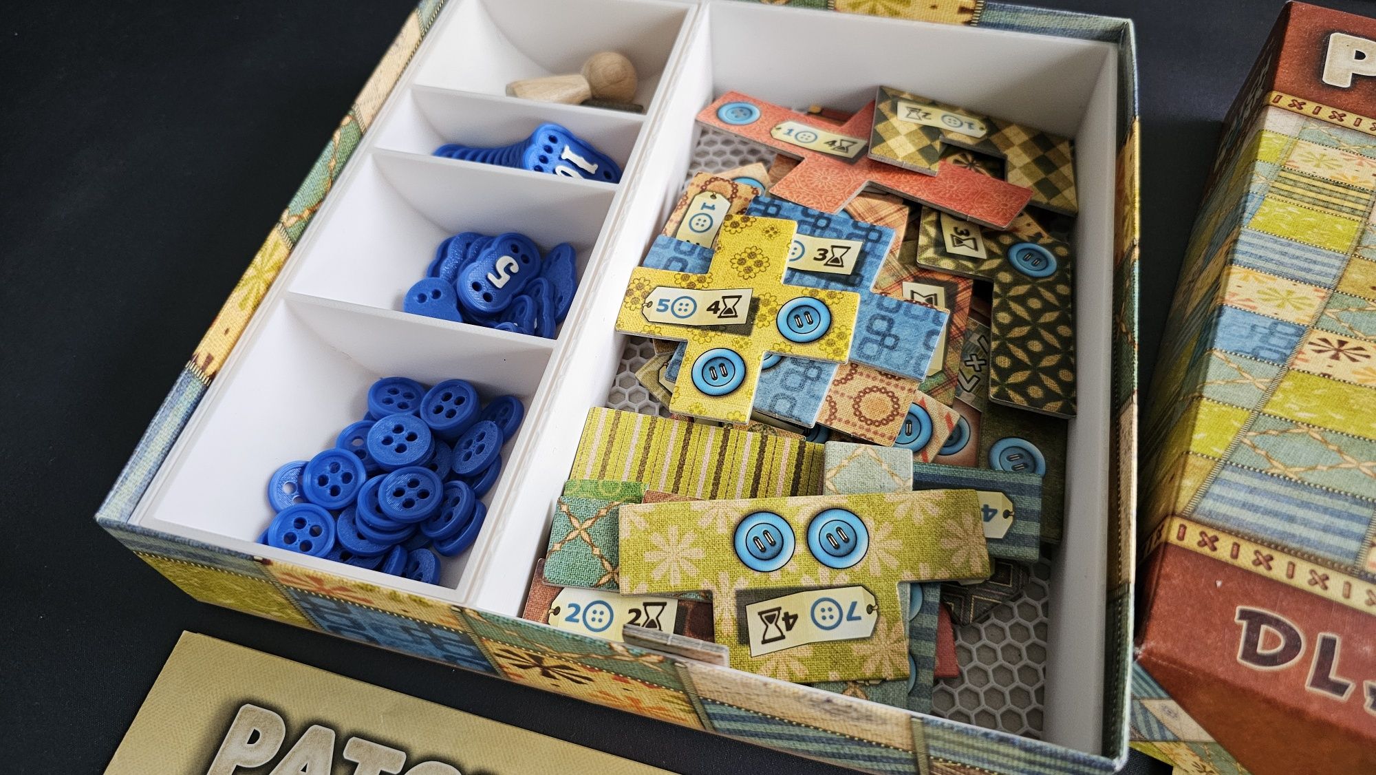Patchwork Rebel + insert + guziki 3d
