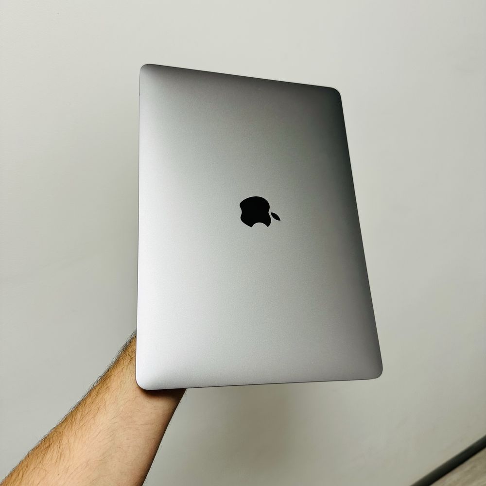 MacBook Pro 13" 2020 M1 Space Gray 16GB 256GB SSD