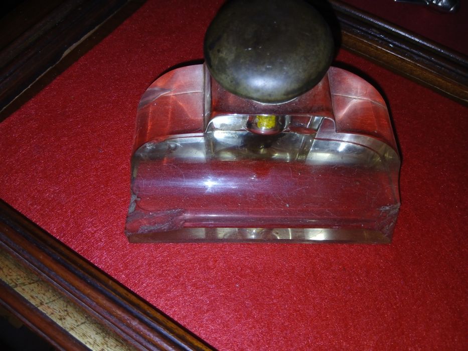 Tinteiro  antigo 9 €