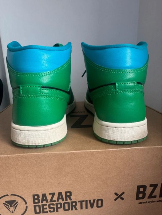 Nike Jordan 1 MID Novos