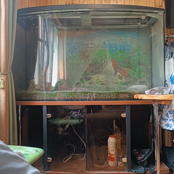 Продам  Акваріум на 600 літрів