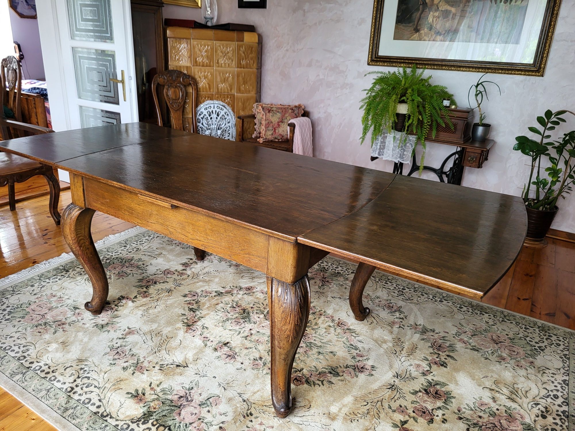 Stylowy komplet jadalniany – stół + 6 krzeseł + 2 fotele