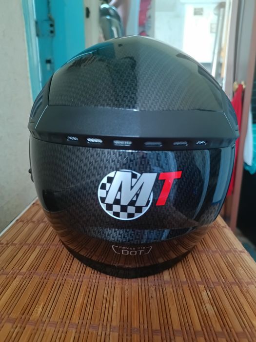 Продам  шлем полулицевик карбон ( новый) 56 рамер ( с очками и визор)