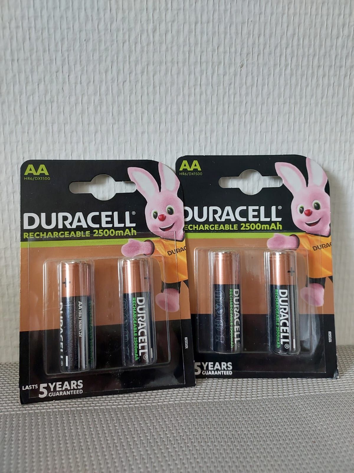 Батарейка аккумулятор АА Duracell 2500mAh. ААА Varta 1000mAh.