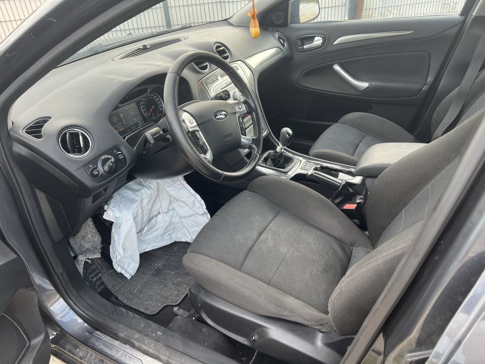 Ford Mondeo uszkodzony odpala jeździ silnik po remoncie