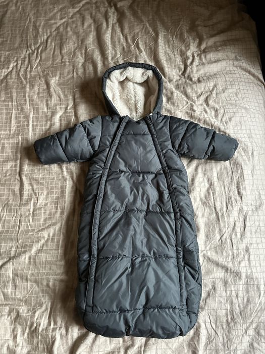 Продам комбінезон зимовий на новородженого