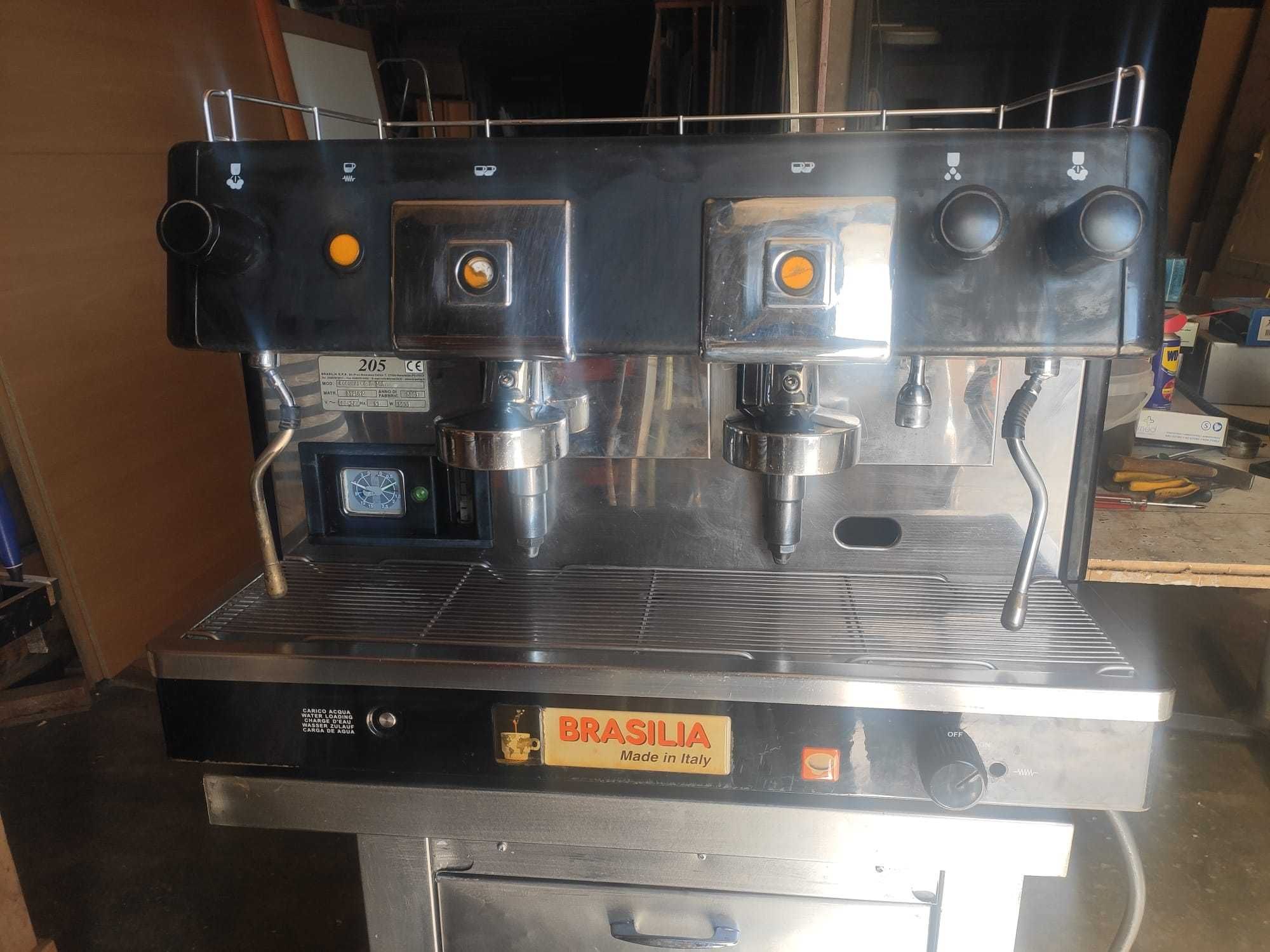 Máquina de Café industrial BRASILIA, com Bancada