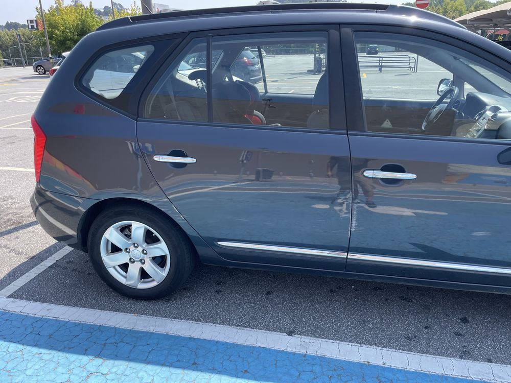 Kia Carens 7 lugares