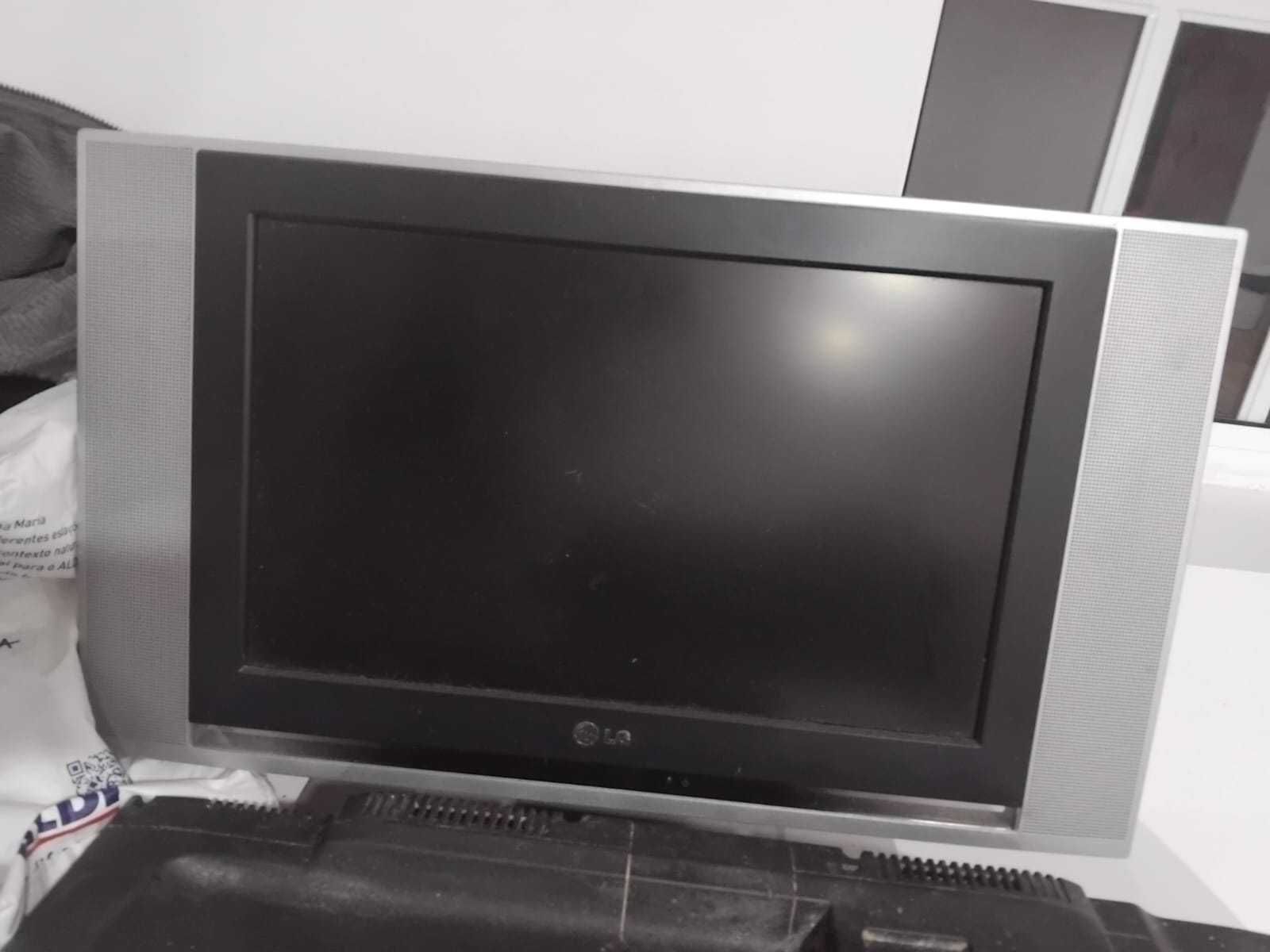 Vendo TVs em bom estado