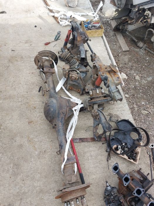 Isuzu Trooper мост