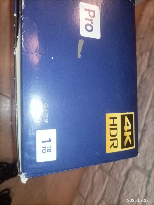 Play Station 4 Pro CUH-72168 1 Tb