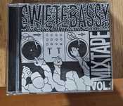 Święte Bassy Mixtape vol. 1 plus autografy