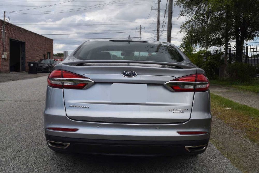 Ford Fusion Titanium      2020