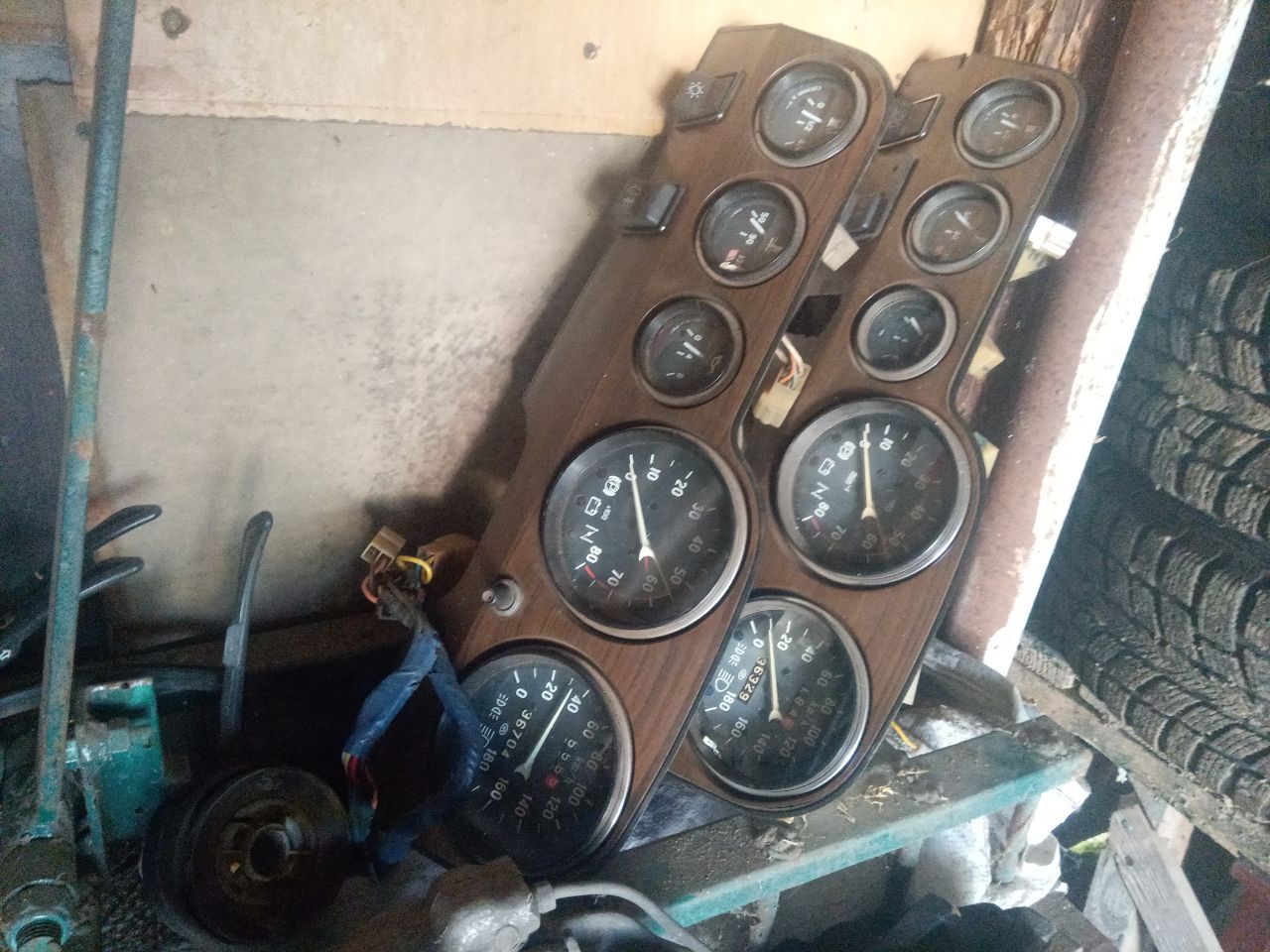 Продам приборку ваз 2107 2106