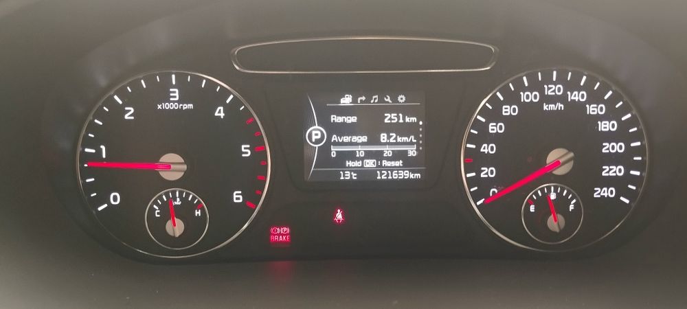 KIA Sorento .Дизель. 120 пробег!