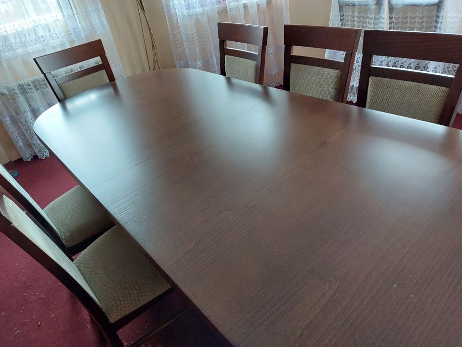 Stół rozkładany + 8 krzeseł
