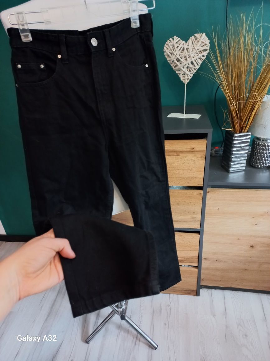 Spodnie jeansowe xs. Mom fit